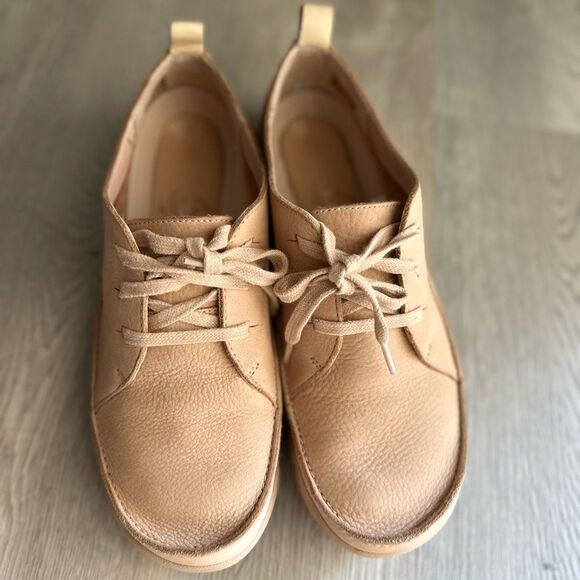 CLARKS Trigenic Flex Shoe 8 - Picture 8 of 8